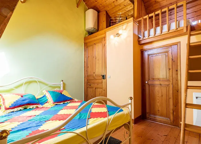 Stenais By Interhome Commes